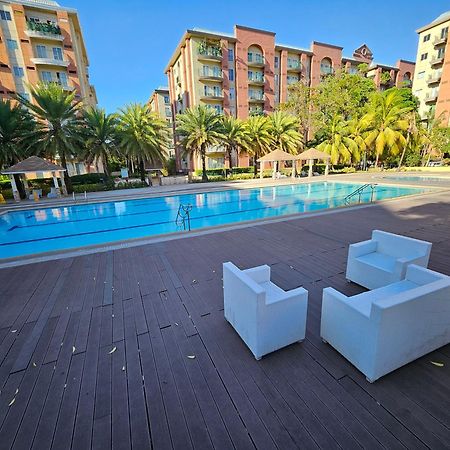 Cozy 2Br Staycation With Balcony Chateau Elysee For 4-6 Pax Paranaque City 외부 사진